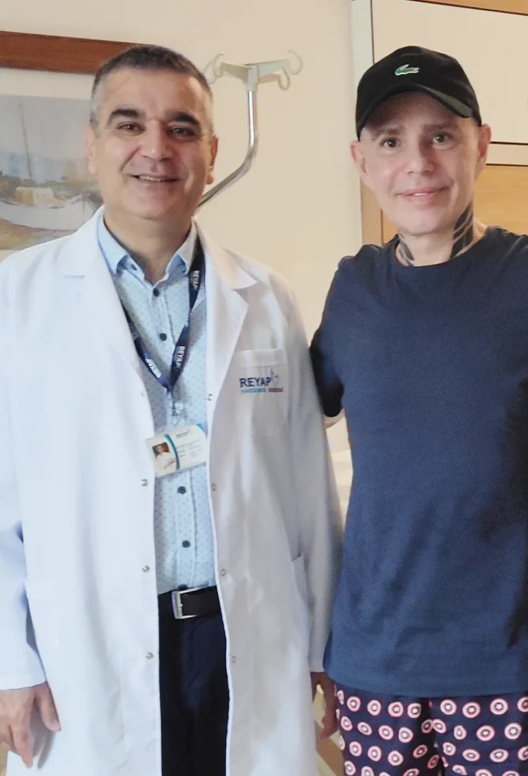 Doç. Dr. Metehan Gümüş — hasta fotoğrafı